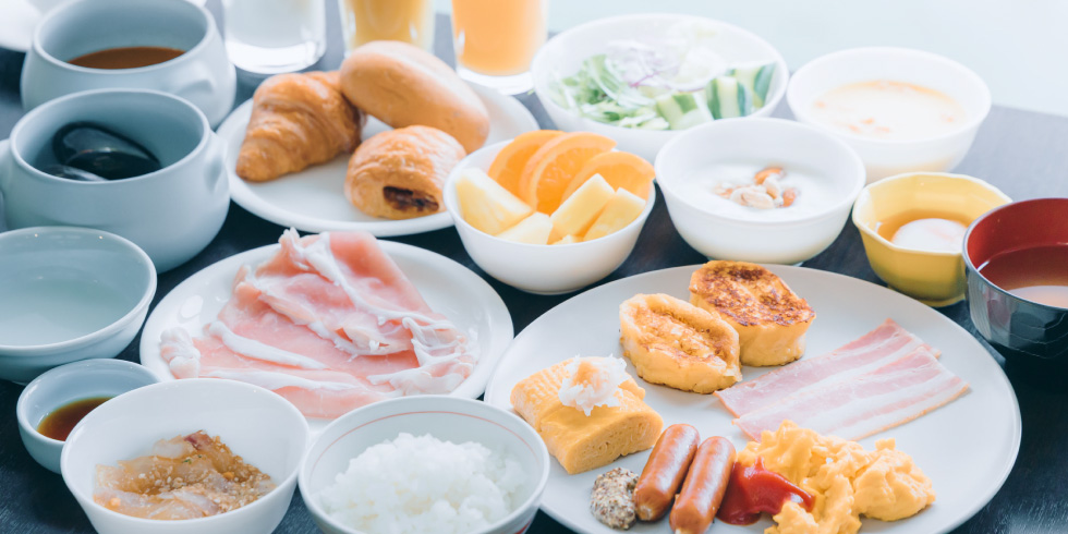 朝食バイキング