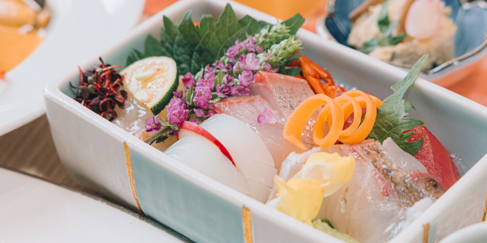 料理長特別会席（伊勢海老＋鮑＋松阪牛）